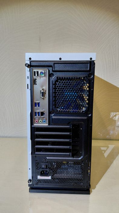 Персональний комп'ютер i5 10400 / 32 gb ram