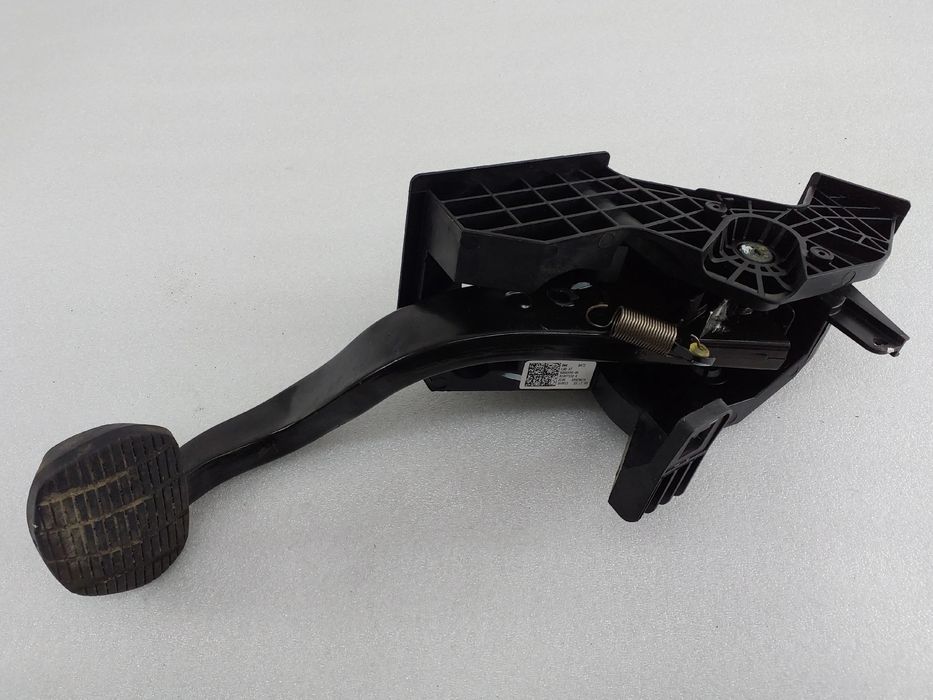 Pedal do travão BMW X1 (F48)