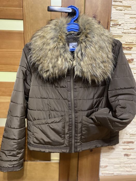 Жіноча  курточка