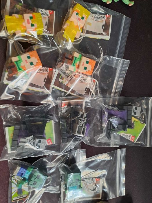 Figuras Kinder Joy Minecraft, Nattons Dino e Harry Potter