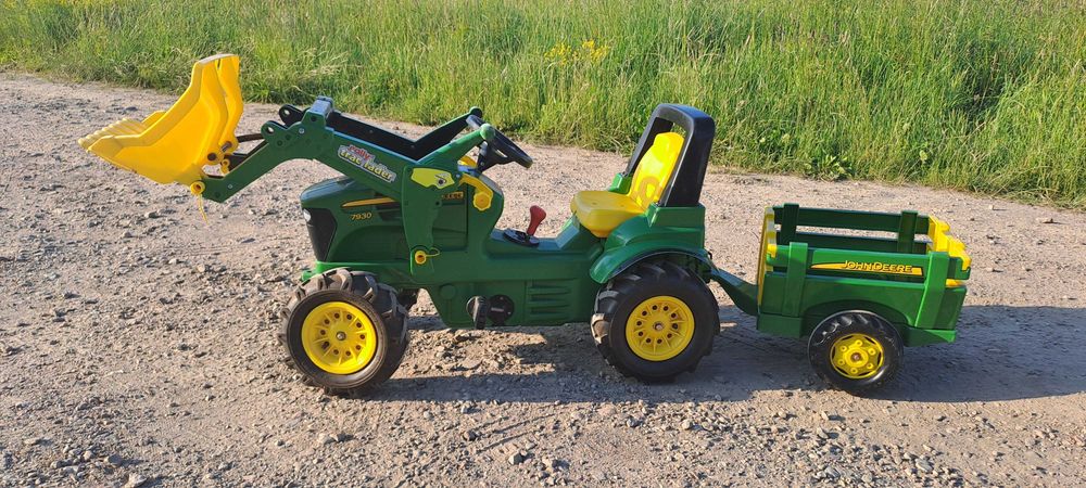 Traktor z przyczepką John Deere Rolly Toys