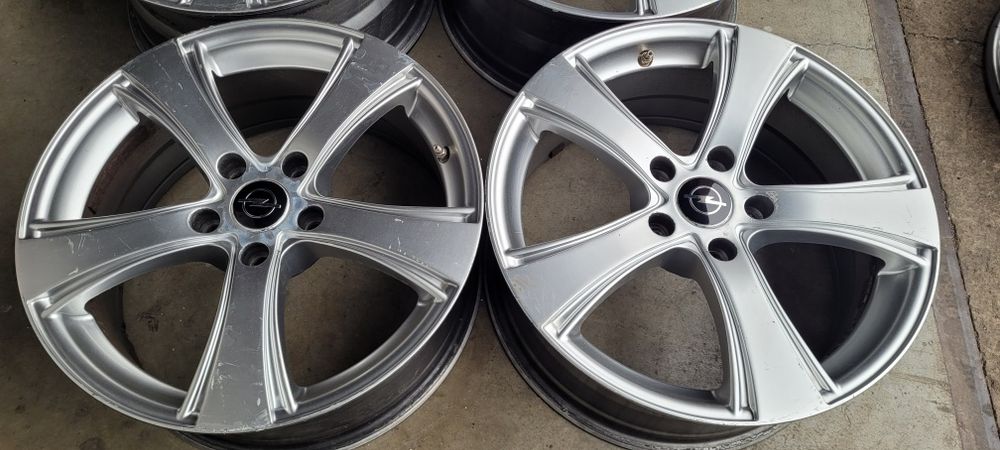 Felgi aluminiowe 18 Opel 5x120 polecam