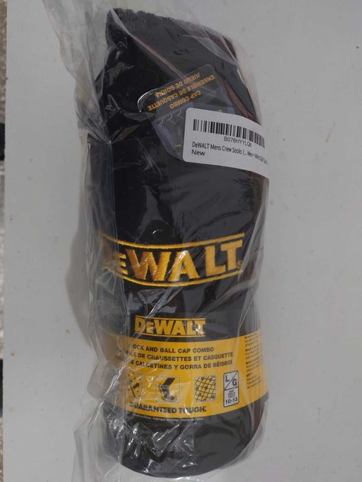 Кепка + носки Dewalt продажа только комплектом