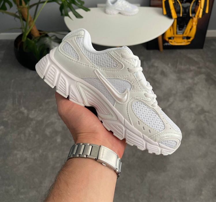 Кросівки Жіночі Чоловічі Nike V5 RNR Full White 36-45 Топ якість