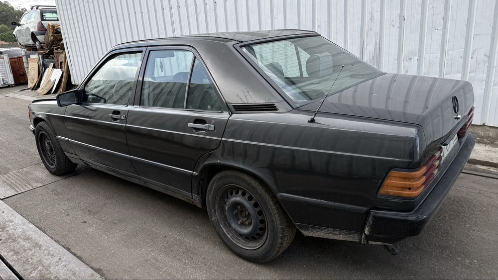 Mercdes w124 190 D VIATURA PARA V