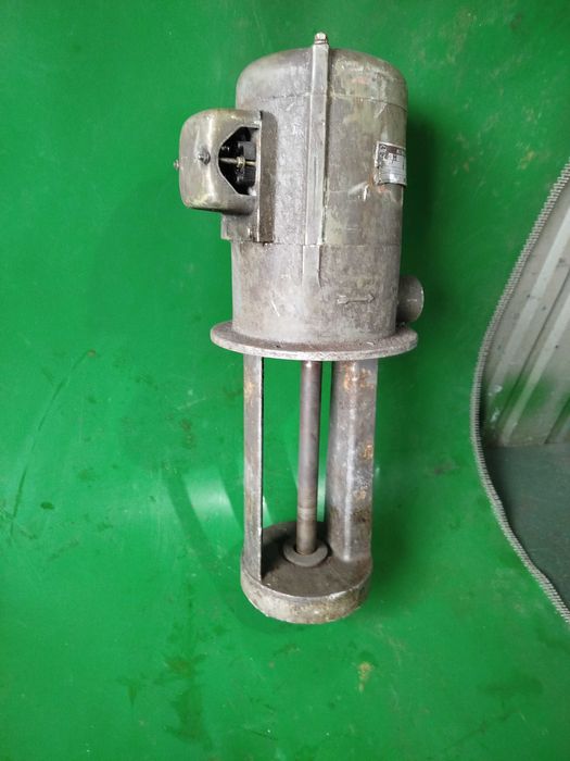 stara pompa pompka do chlodziwa   400v