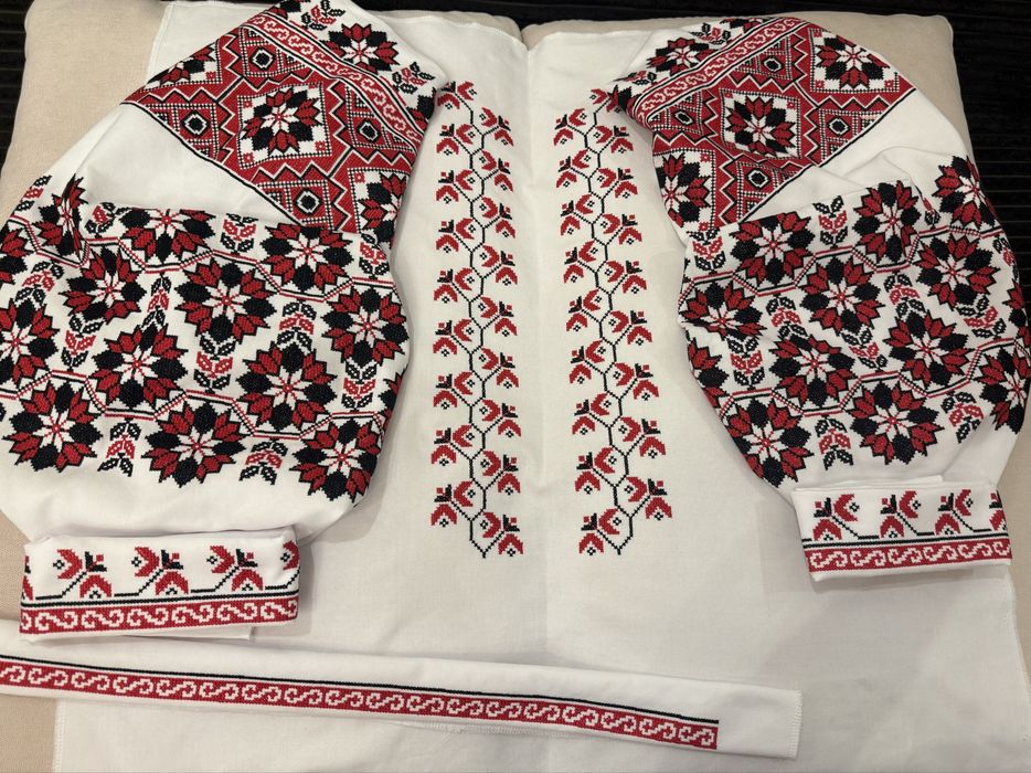 Вишиванка РУЧНОЇ  роботи (заготовка)