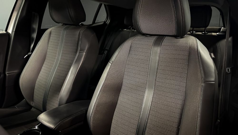 Peugeot E-2008 Allure 2022