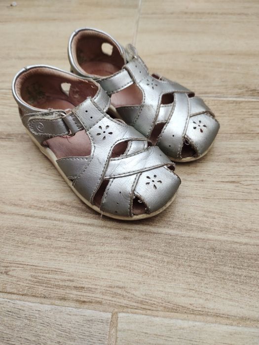 Босоніжки шкіряні Stride rite