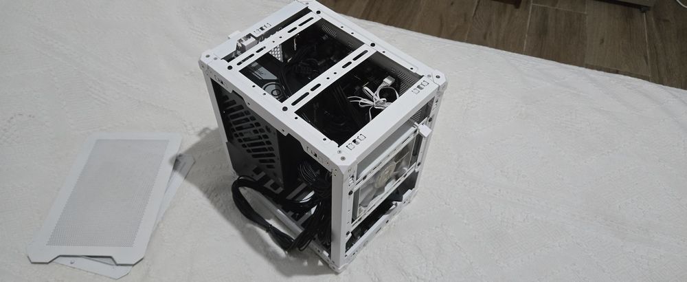 Desktop Mini ITX | Intel Core i5-12400 | 16GB RAM | 1TB M.2 SSD | Windows 11 Pro