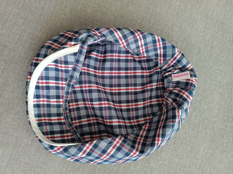 Nowy cieniutki kaszkiet rozm. 52