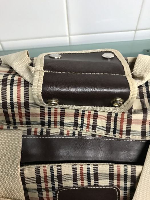 Saco de mão e tiracolo Avon