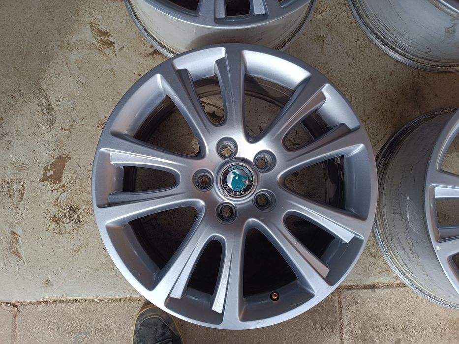 Alufelgi 17" orginalne skoda 5x112