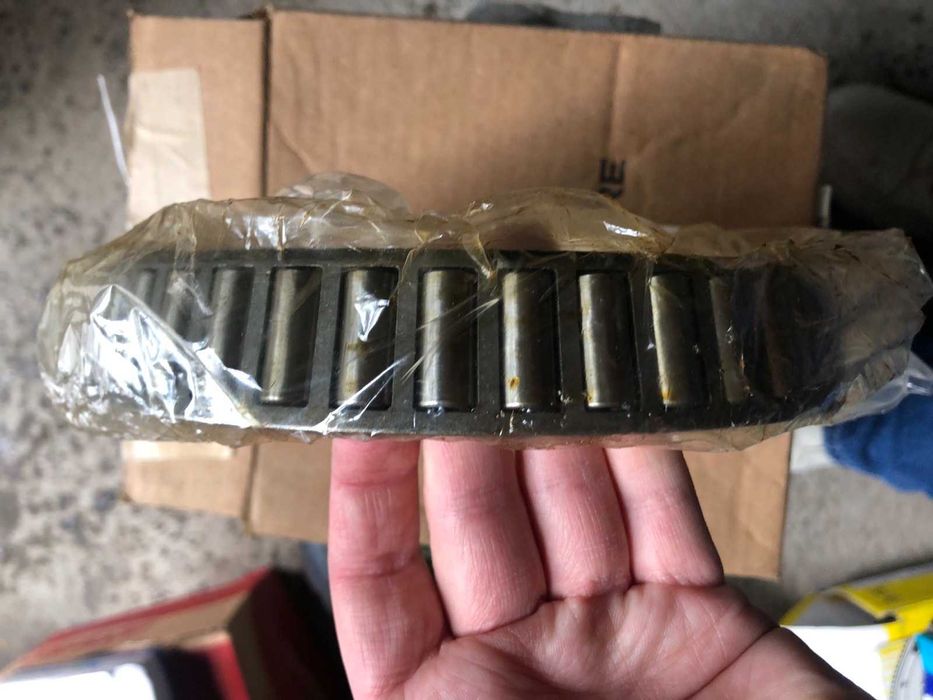 John Deere підшипник роликовий  JD9050