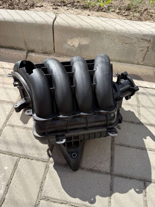 Коллектор Мазда 3 бм