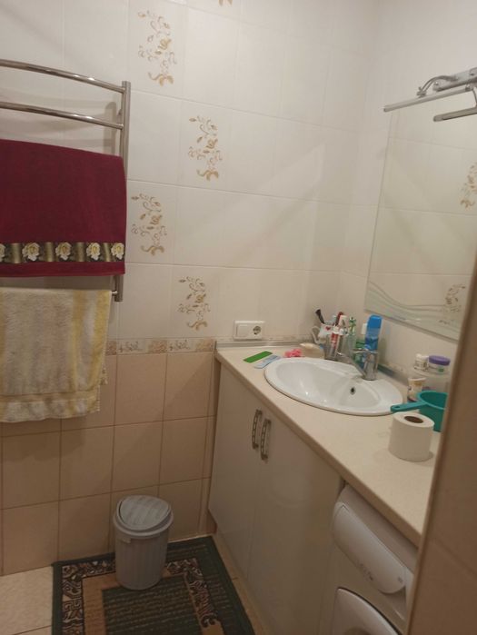 (13) Продам крепкий дом в Сухом Лимане 2 этажа