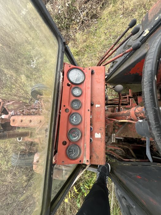 Продам екскаватор не находу