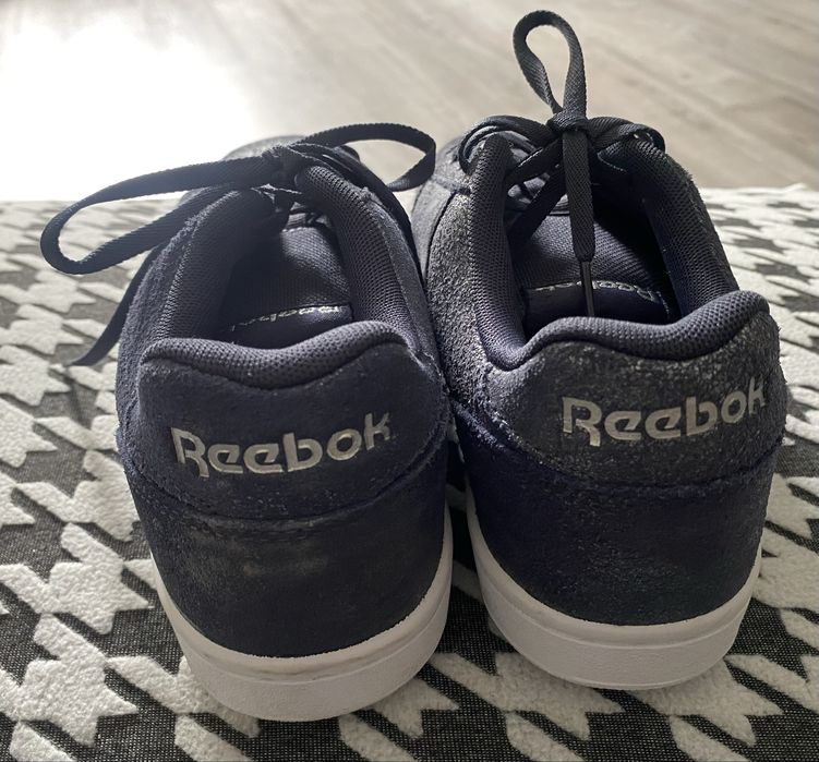 Buty sportowe adidasy Reebok rozmiar 38 granatowe połyskujące