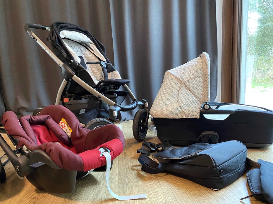 Wózek Maxi Cosi Mega zestaw !!! plus stelarz łóżeczka dziecięcego.