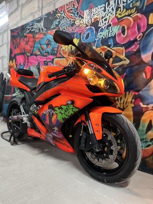 Yamaha r1 2007 akrapovich