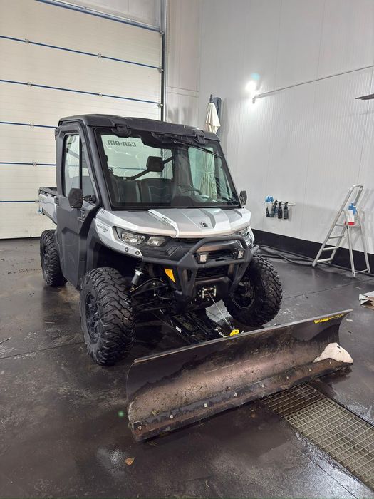 Can-Am  Defender Xt Cab Hd10 pług FV23%