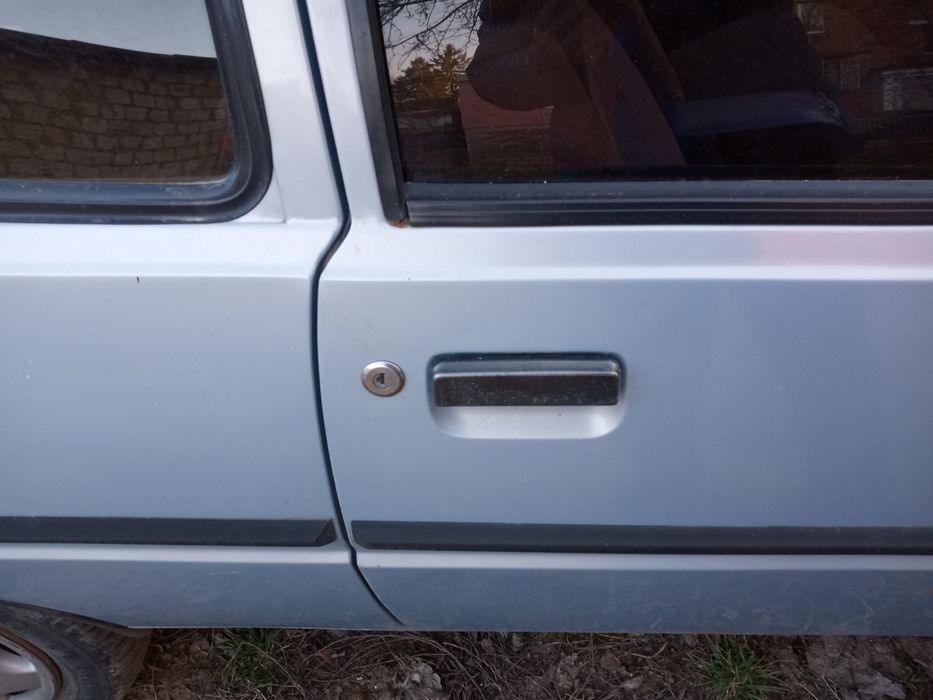 Автомобіль таврія нова 2004