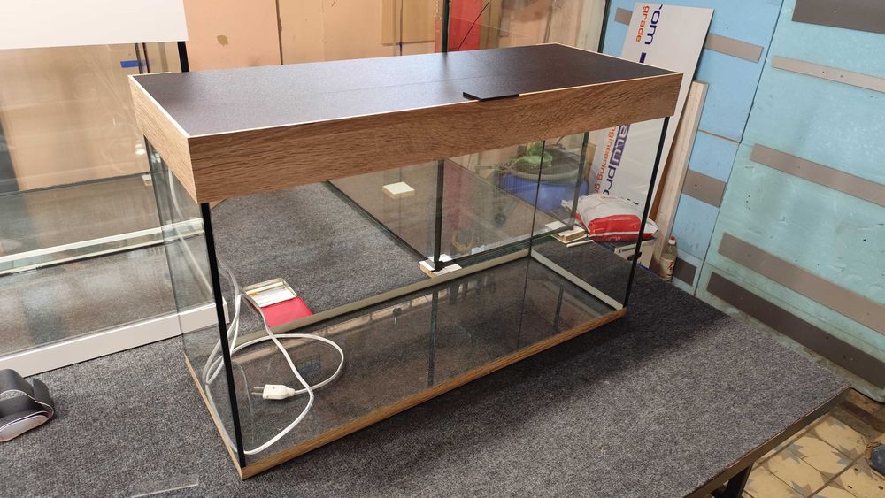 Аквариум в наличии и под заказ от 30 до 1000 л. Ремонт.