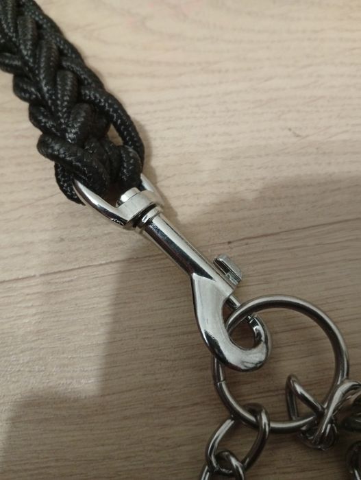 Повідок для вигулу великих собак