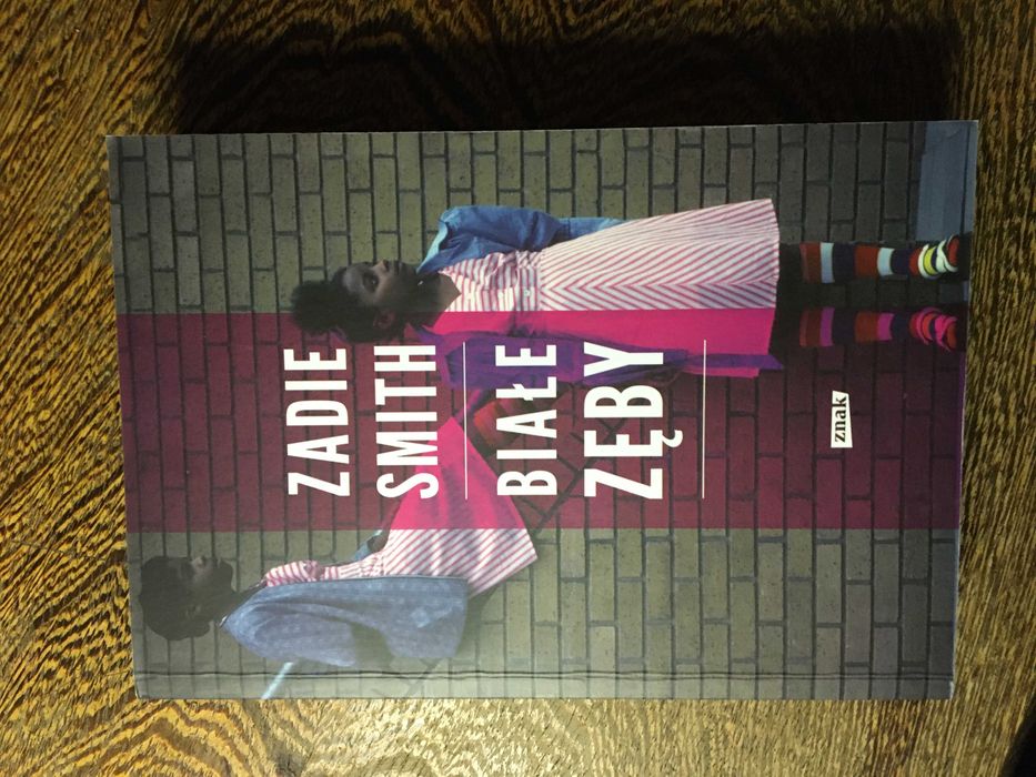 Książka "Białe zęby" Zadie Smith