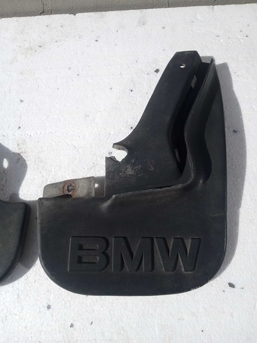 Oryginalne chlapacze tylne tył BMW E36 RARYTAS