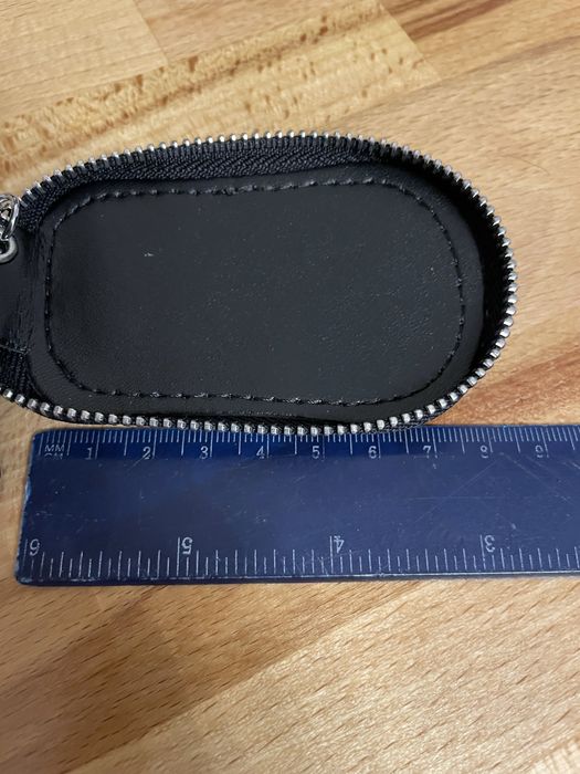 Etui na klucz pilot do auta z krokodylem na klucze