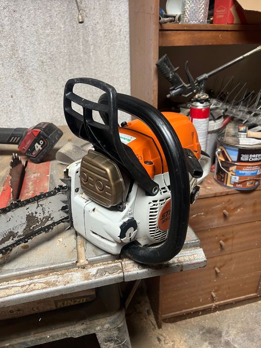 Stihl MS 241 C super stan