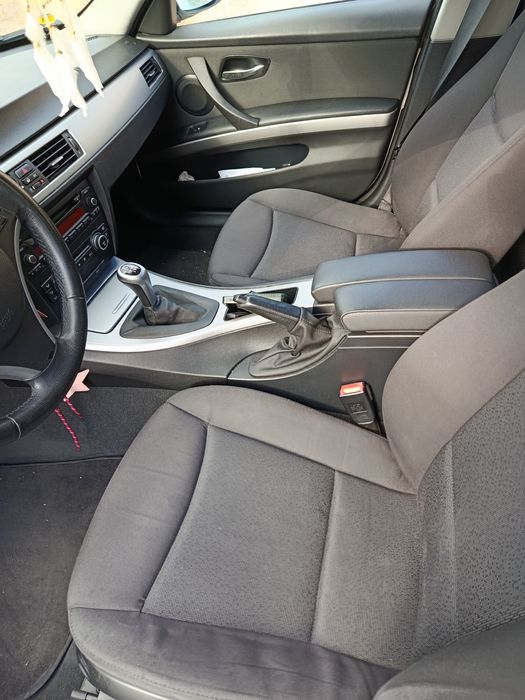 BMW 318 D Touring 2008