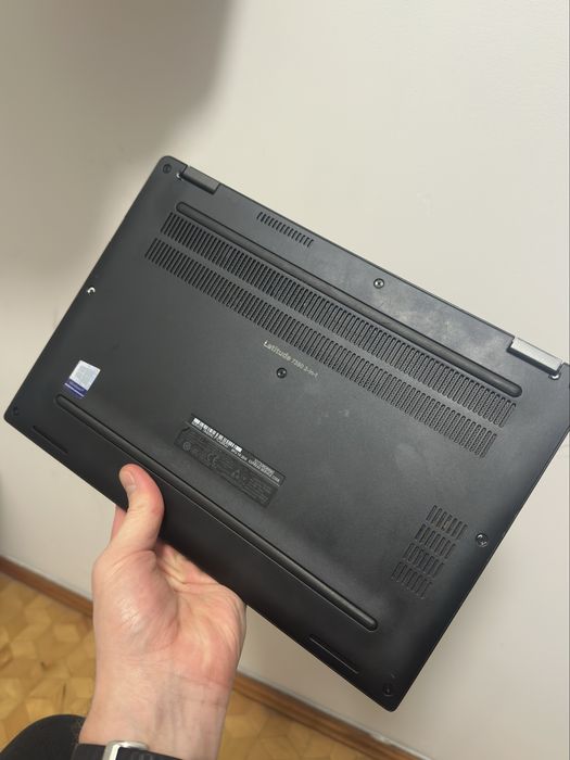 Laptop Dell Latitude 7390 2-in-1 Intel Core i5, 8gb Ram, dotykowy