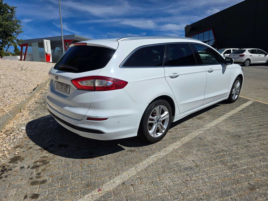 Ford Mondeo SW MK5 2.0 TDCi Titanium Turnier 150cv 2017