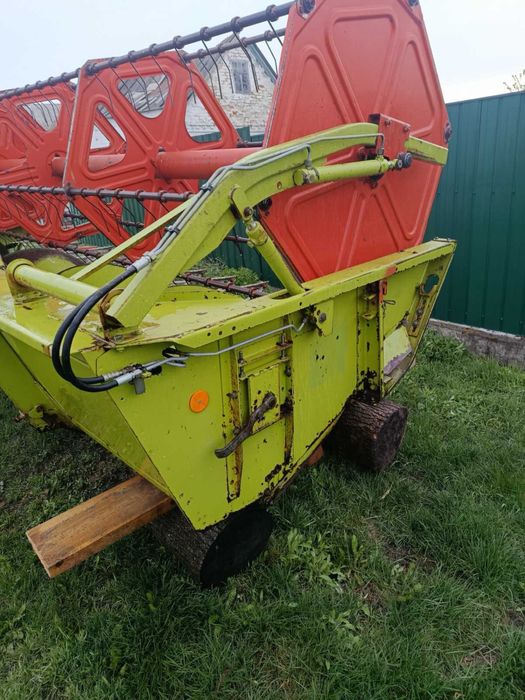 Свіжопривезений Claas Dominator 68