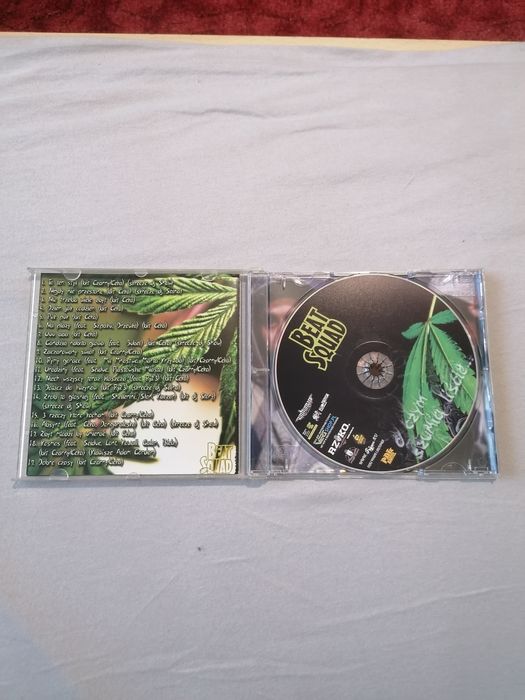 Beat Squad - O czym szumią liście