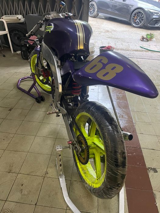 Aprilia 80c preparada para comoetição