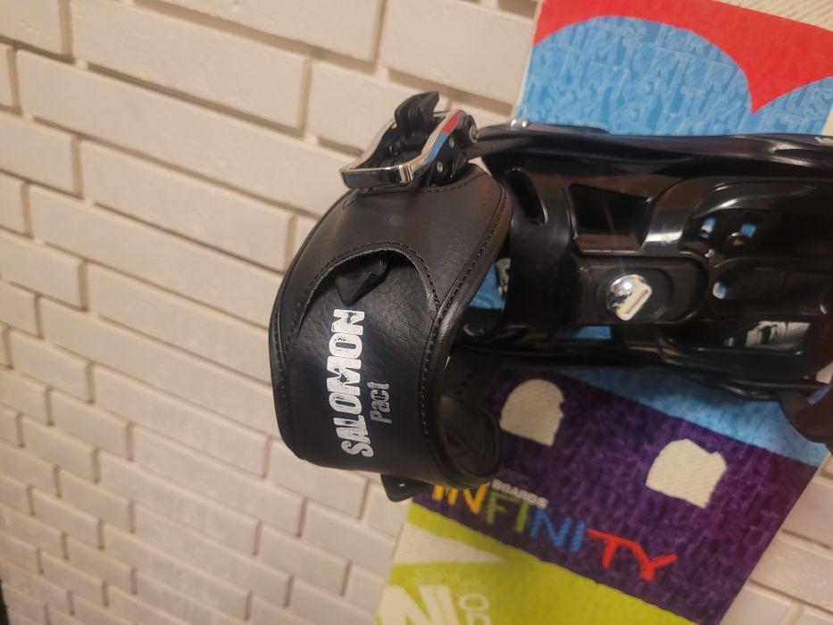 Deska snowboardowa RAVEN INFINITY 154