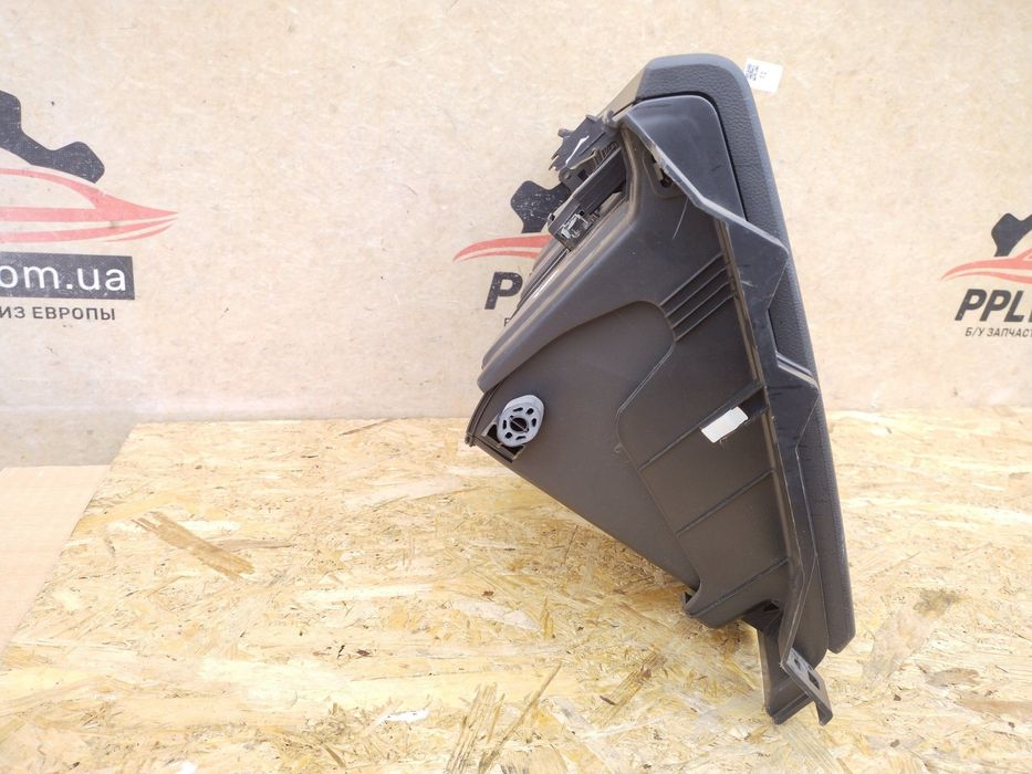 Hyundai i10 II 2013-2019 вещевой ящик бардачок 84540-B9000