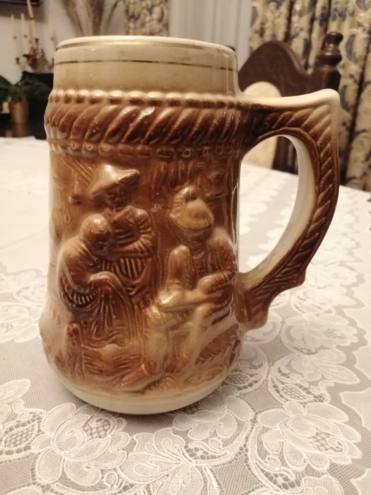 Kufel brazylijski, ceramika
