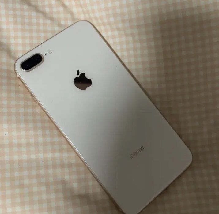 Iphone 8 plus 64 gb