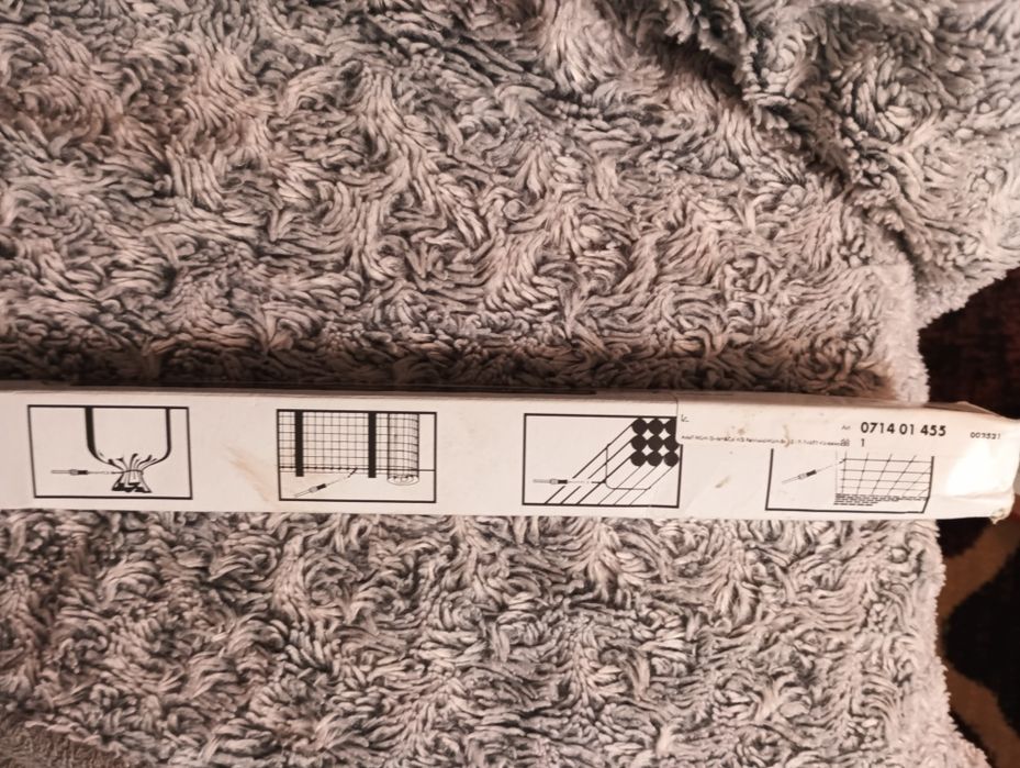 Przyrząd do skręcania drutu zbrojeniowego wurth