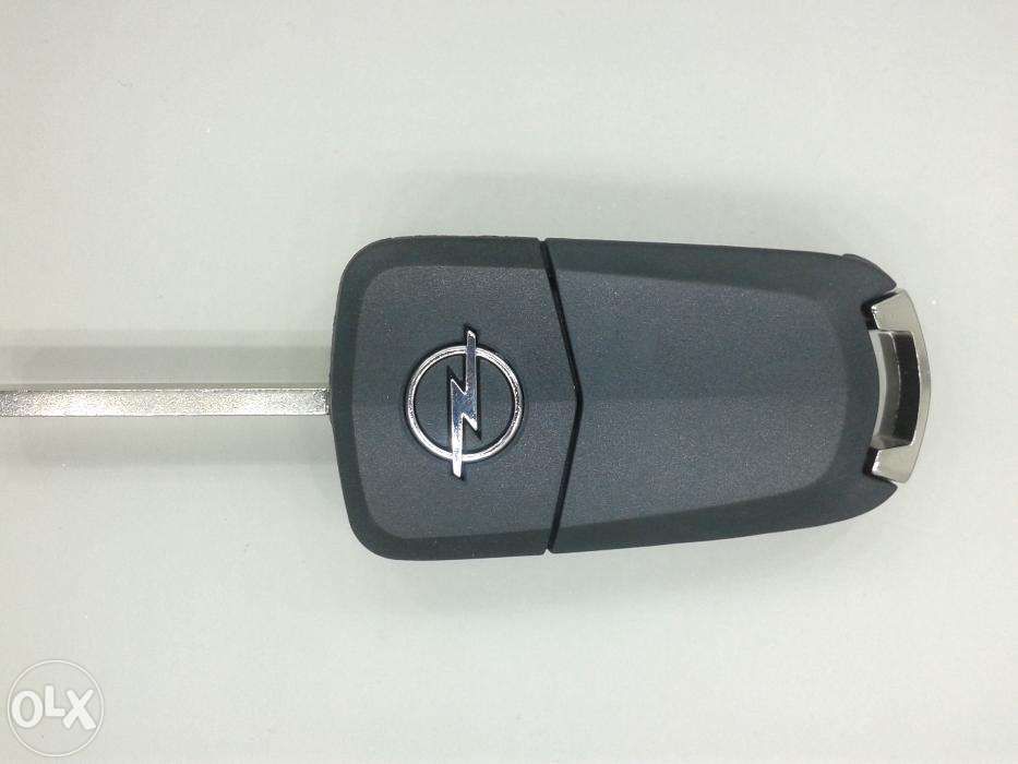Ключ Opel Vectra c. Ключ от Опель Вектра c 2003.