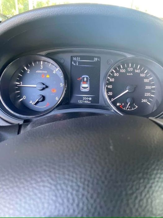 Vende se Nissan Pulsar
