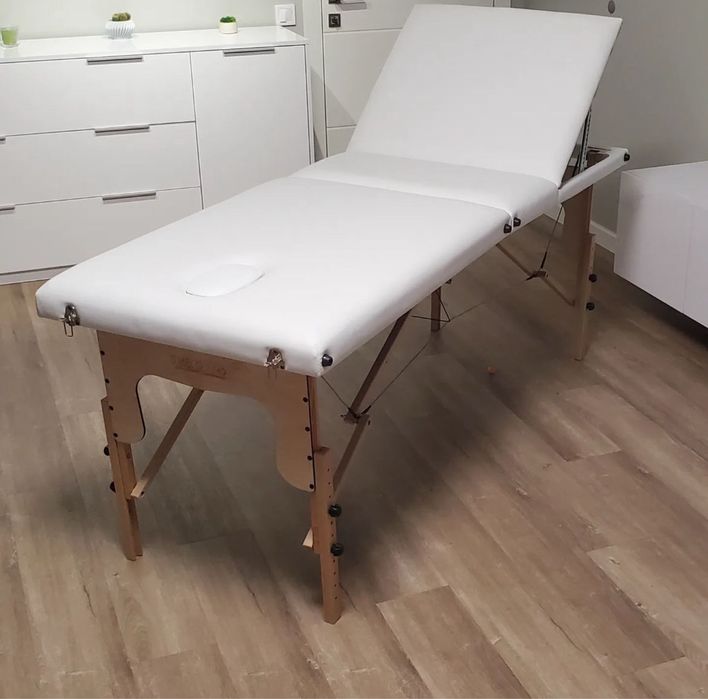 Кушетка, массажный стол, косметологічна кушетка. 2-3 секційні.