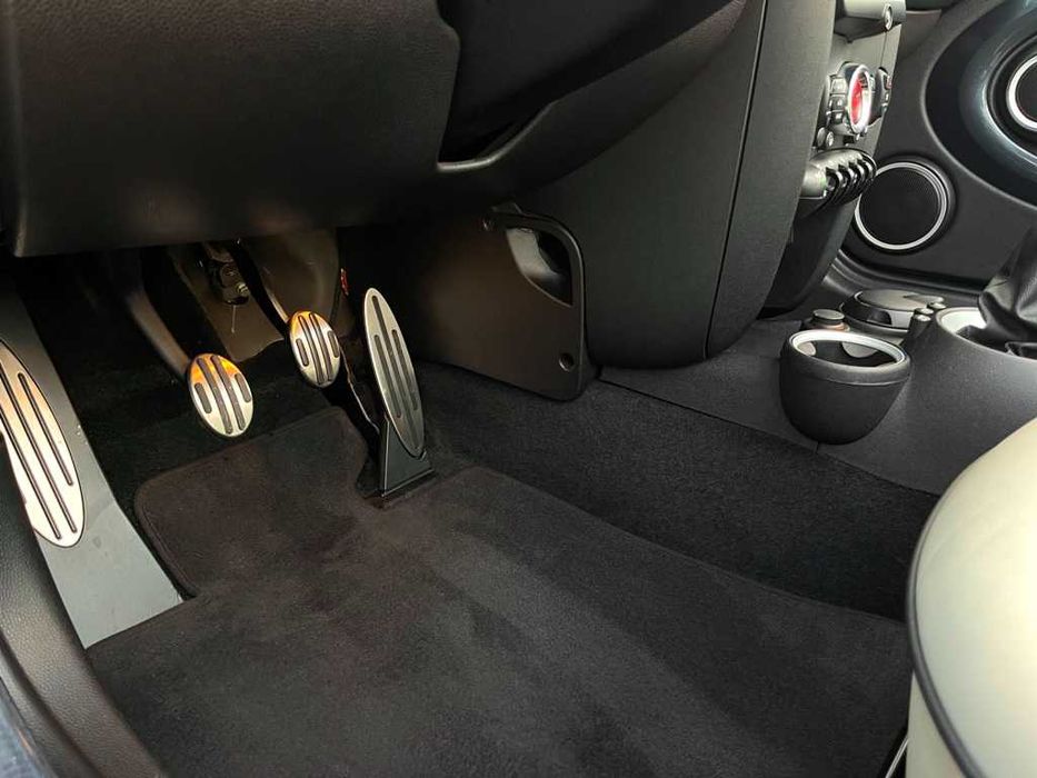 MINI Cooper SD Roadster 2.0 (Harman-Kardon)