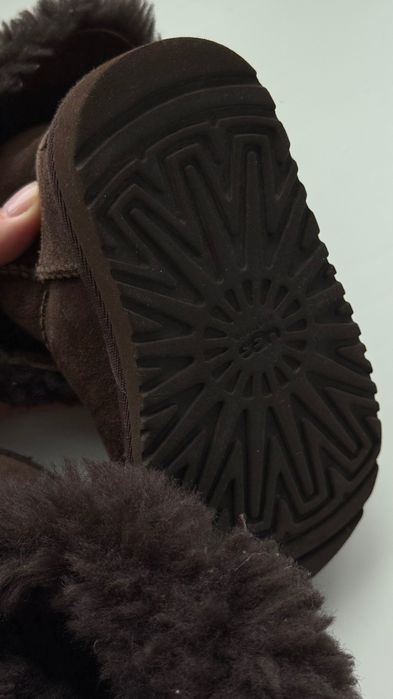 Уггі дитячі зимові натуральні