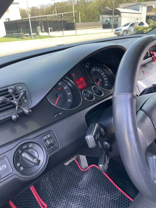 Фоьксваген пасат б6