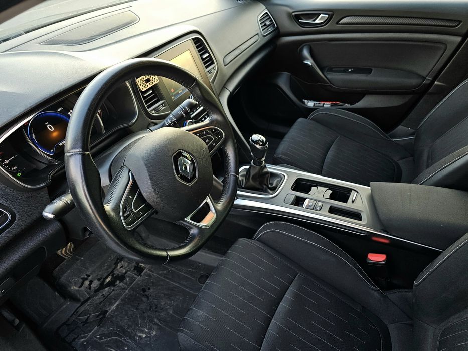 Renault Megane IV kombi 1.5 BlueDci 2020 r.